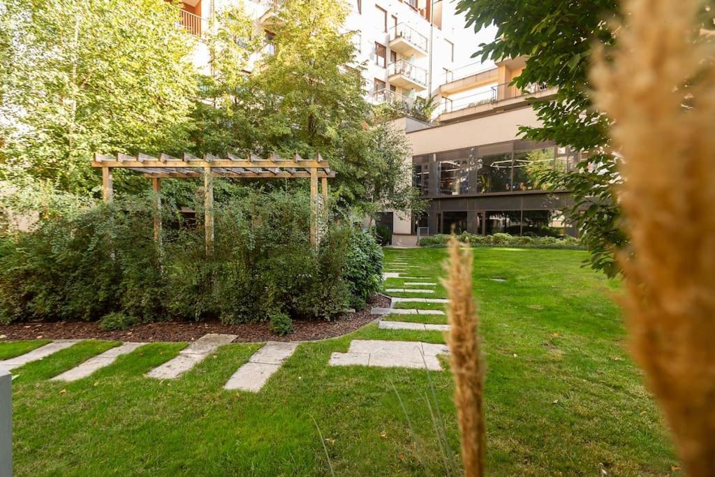 Apartment Flat On Corvin Promenade With Big Balcony *