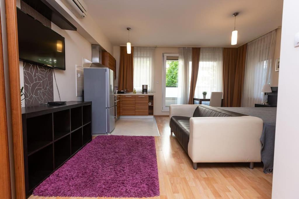 Apartament Flat On Corvin Promenade With Big Balcony